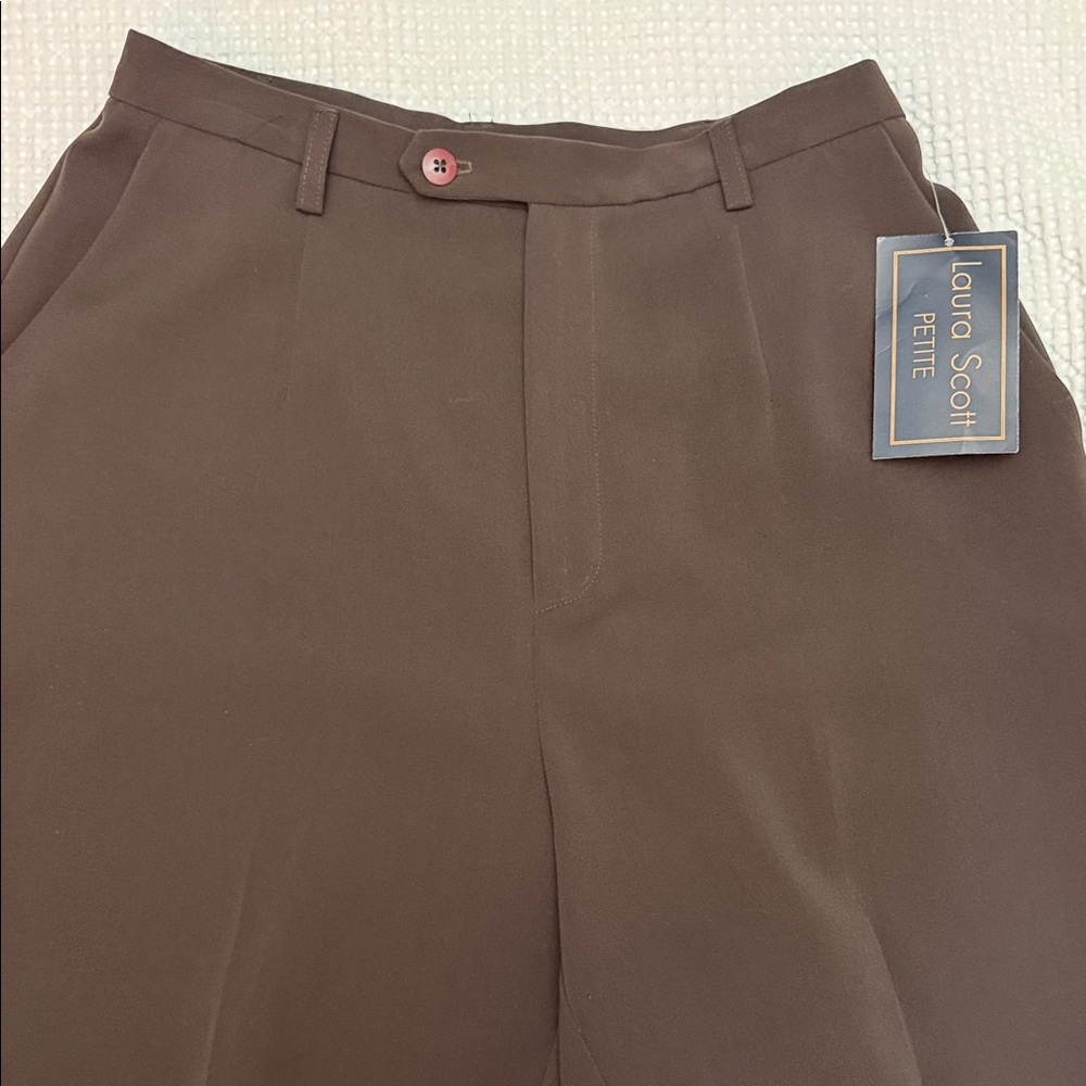 Laura Scott Women’s Brown Flat Front Pants - Size 8P